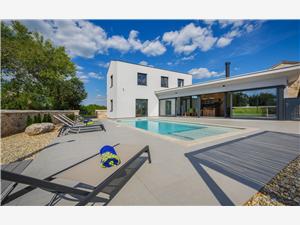 Ubytovanie s bazénom Modrá Istria,Rezervujte  115 Od 325 €